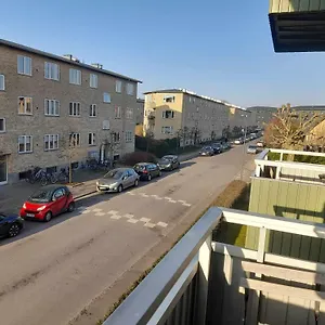 In In Amager - Newly Renovated Lejlighed